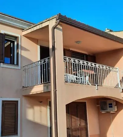 Guoldfirst Apartment *